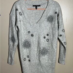 Gray Sweater with Starburst Design